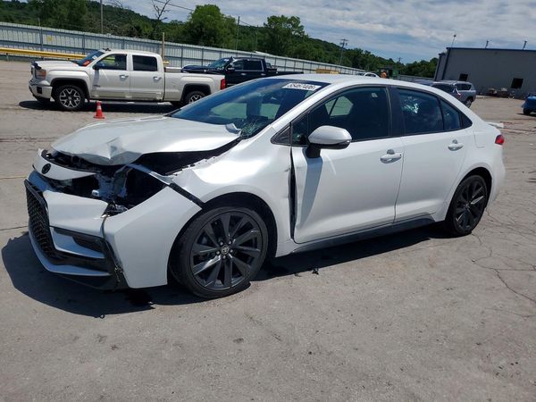 2025 TOYOTA COROLLA
