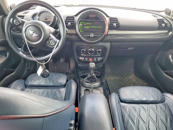 2016 MINI COOPER