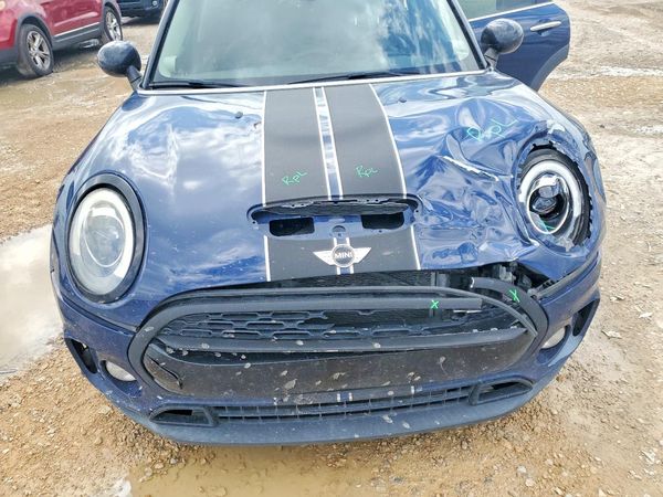 2016 MINI COOPER
