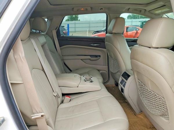 2014 CADILLAC SRX Performance