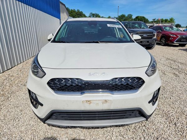 2022 KIA NIRO