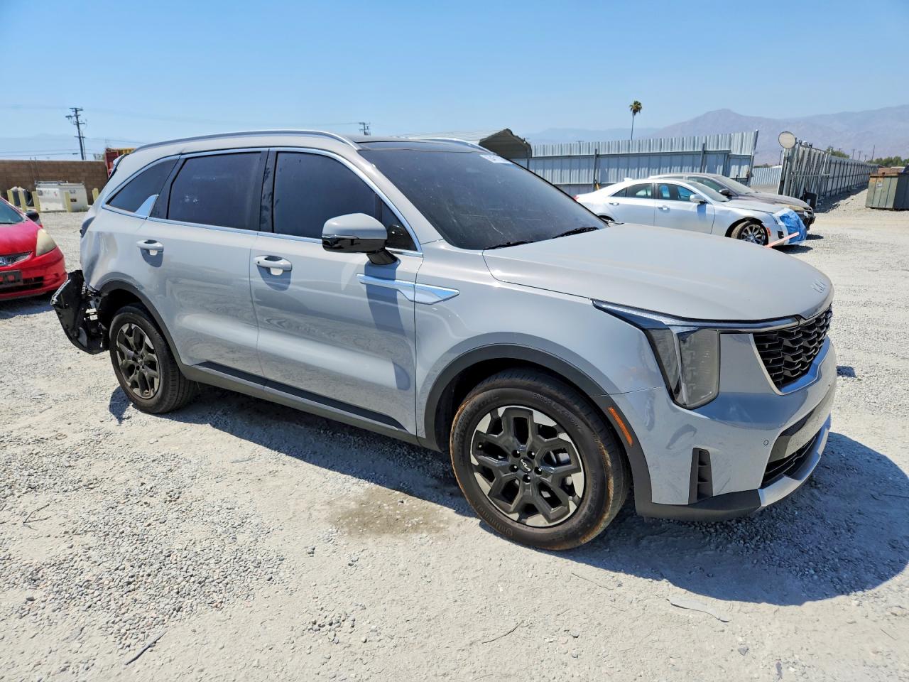 2025 KIA SORENTO S