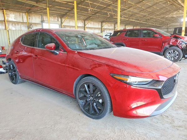 2022 MAZDA 3 Premium Package
