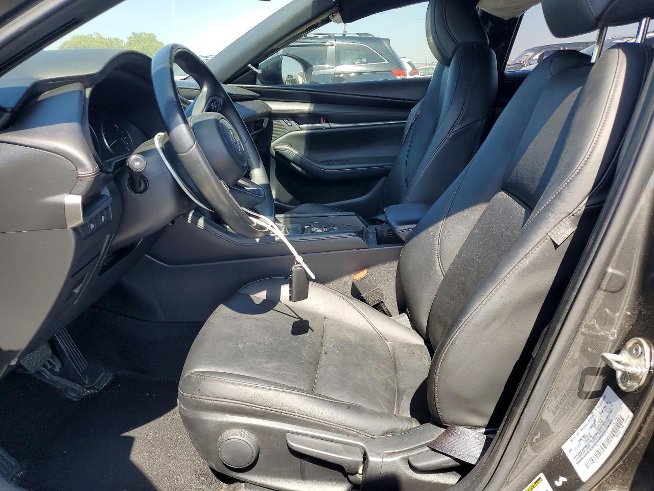 2024 MAZDA 3 Select Sport Package