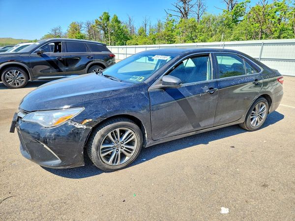2015 TOYOTA CAMRY