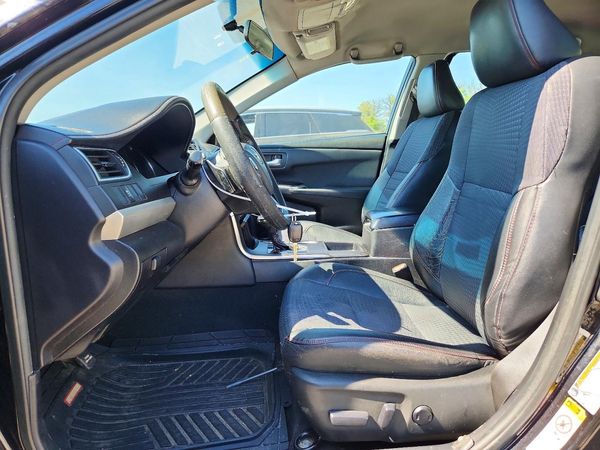 2015 TOYOTA CAMRY