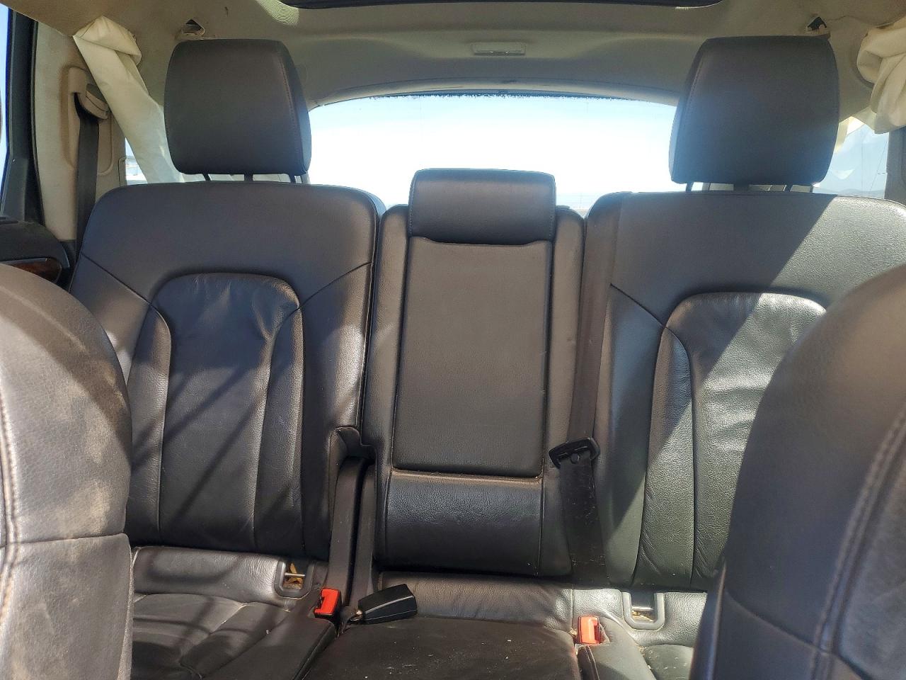 2012 AUDI Q7 Premium Plus