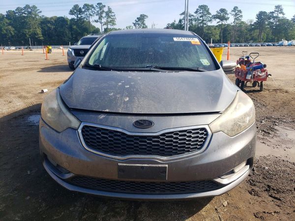 2016 KIA FORTE GL (Middle-Low Grade)