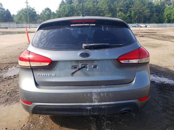 2016 KIA FORTE GL (Middle-Low Grade)