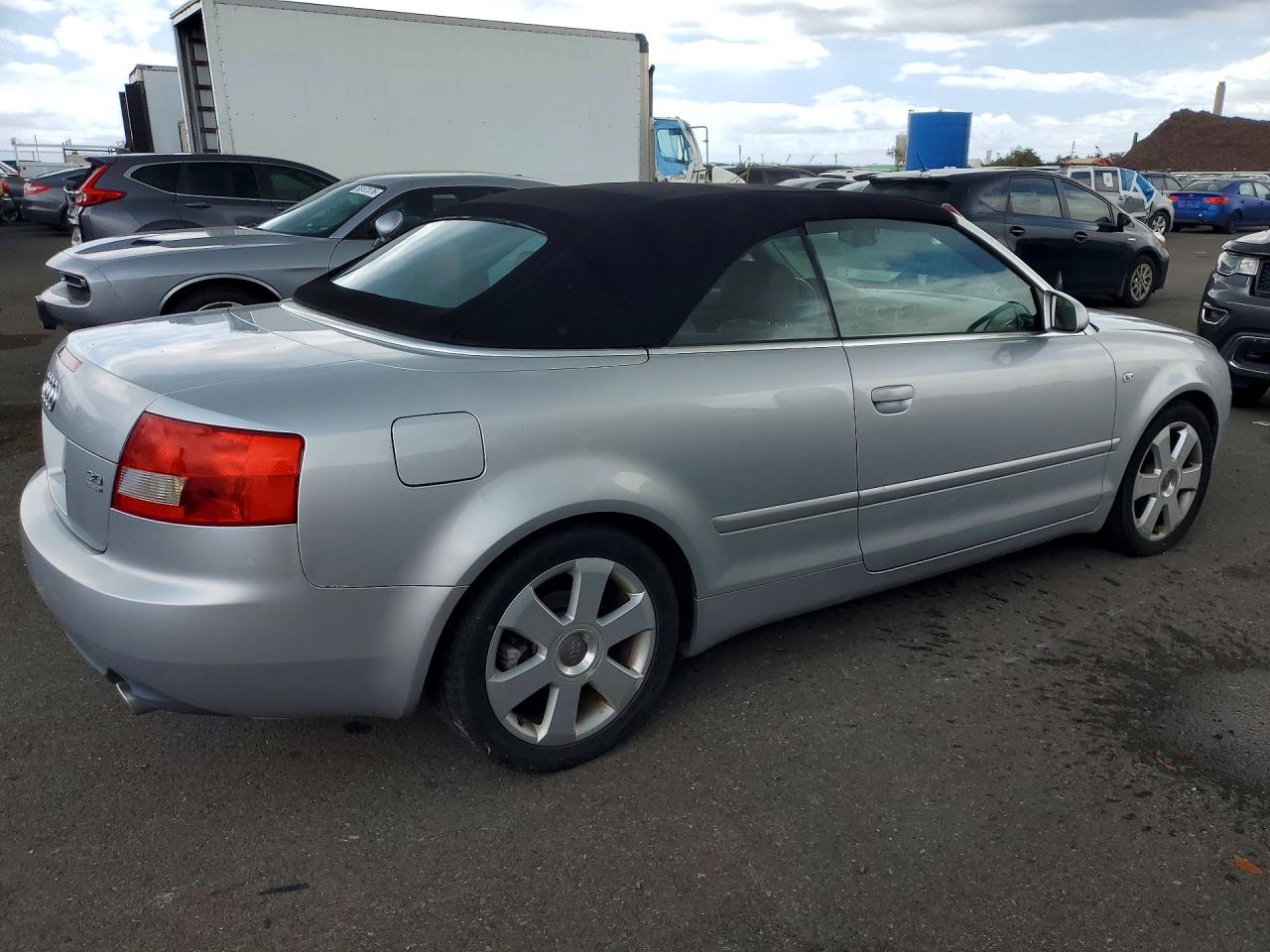 2004 AUDI A4 quattro