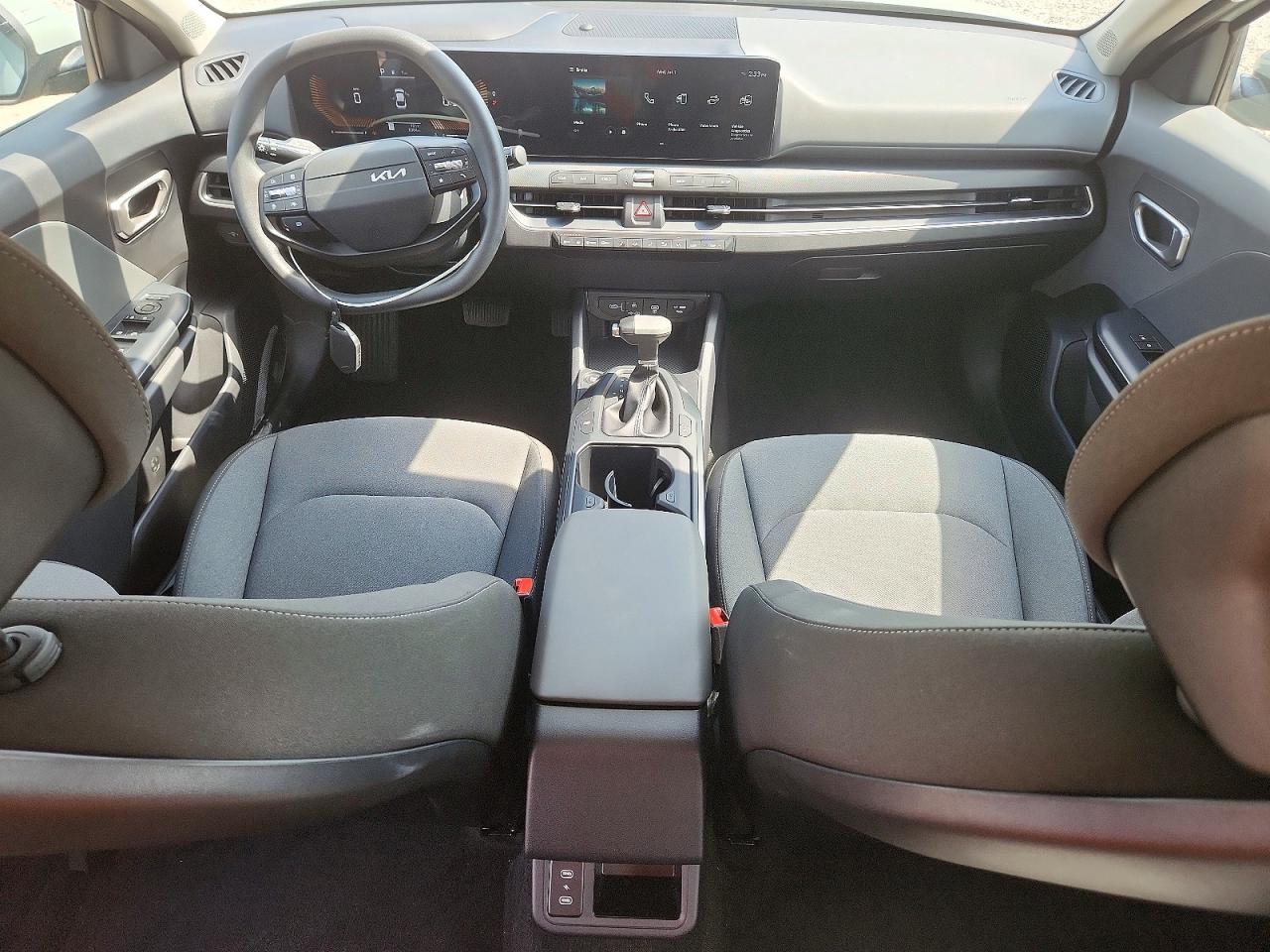 2025 KIA K4 LX, LXS