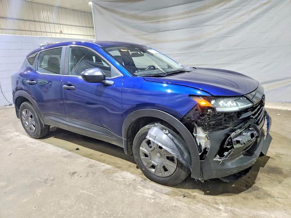 2025 NISSAN KICKS