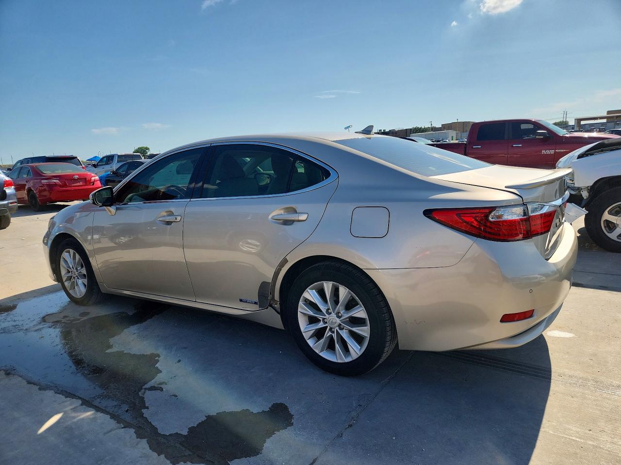 2014 LEXUS ES 300h