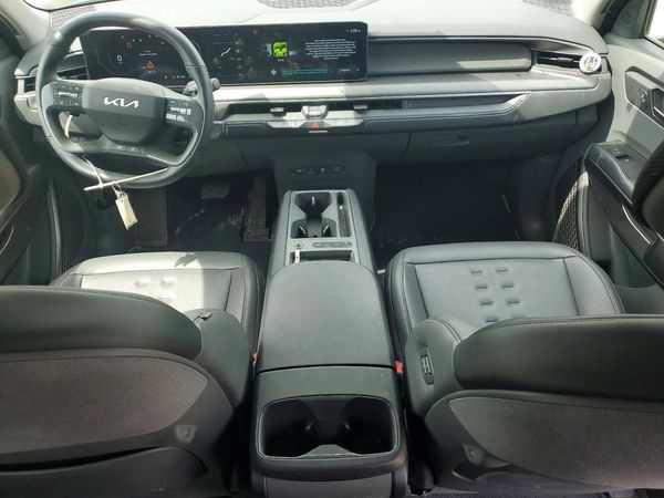 2024 KIA EV9 Wind