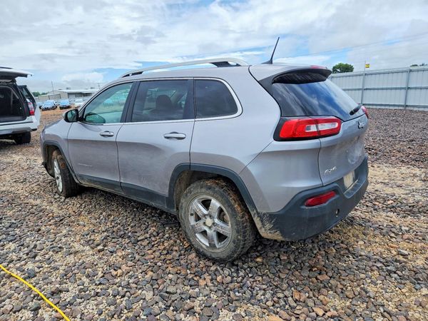 2017 JEEP CHEROKEE LATITUDE 4X4