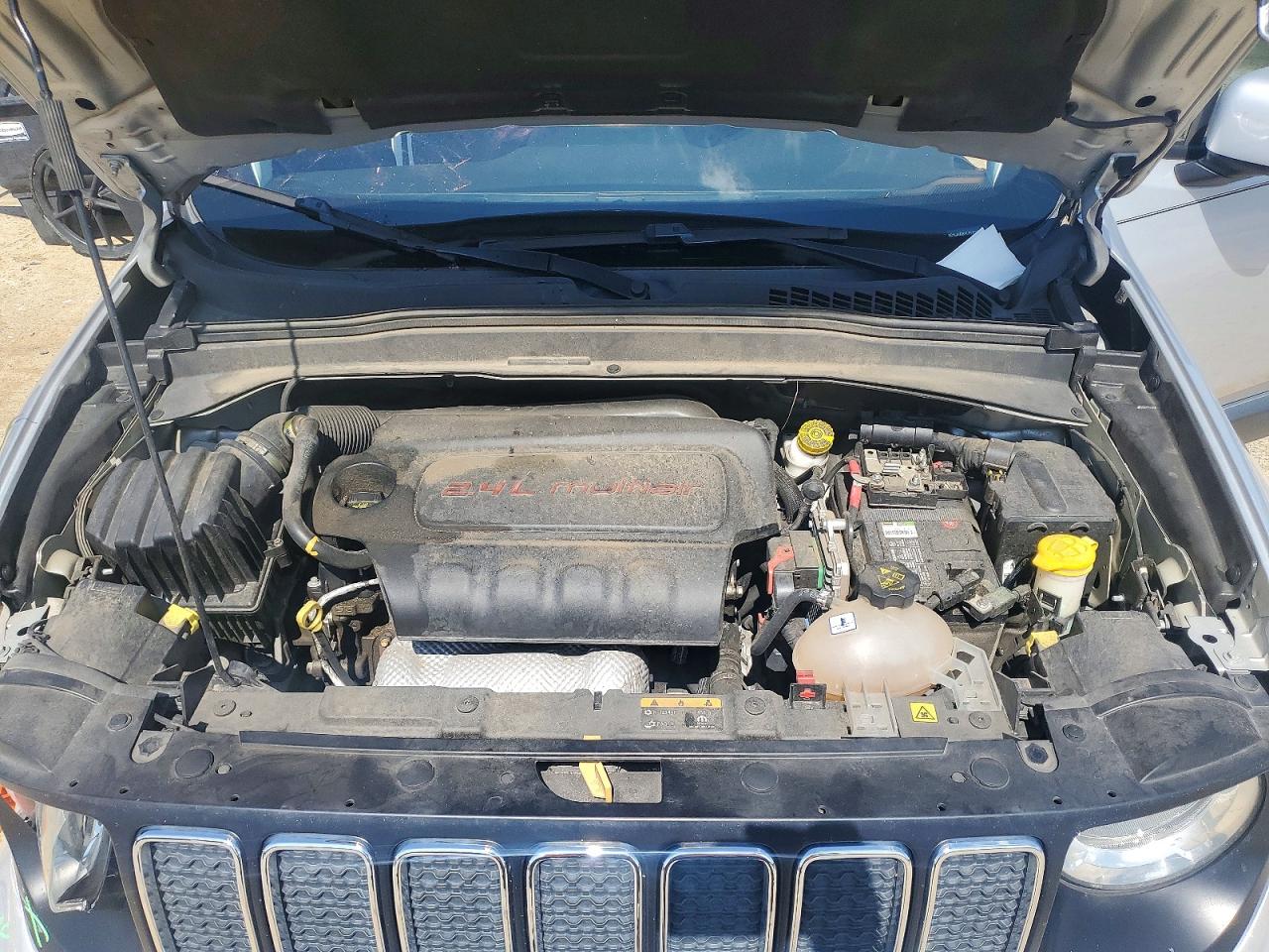 2020 JEEP RENEGADE LATITUDE 4X2