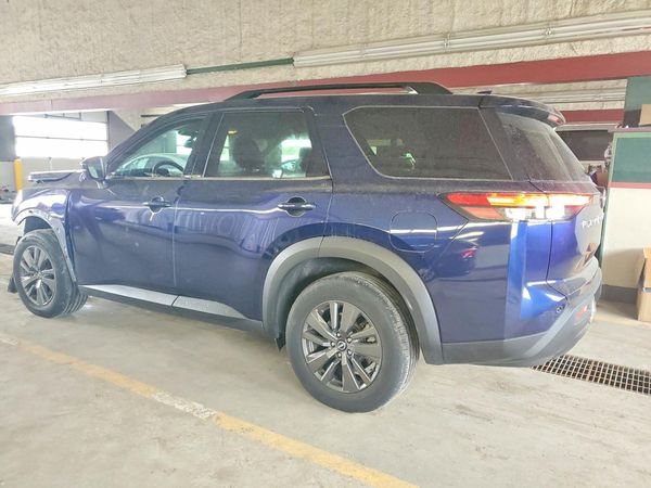 2022 NISSAN PATHFINDER SV