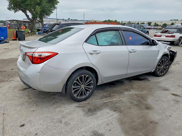 2015 TOYOTA COROLLA