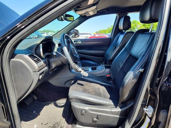 2018 JEEP GRAND CHEROKEE Laredo