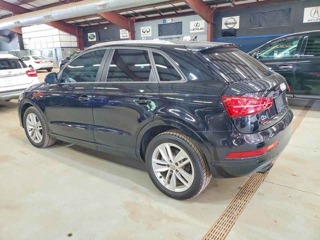2018 AUDI Q3