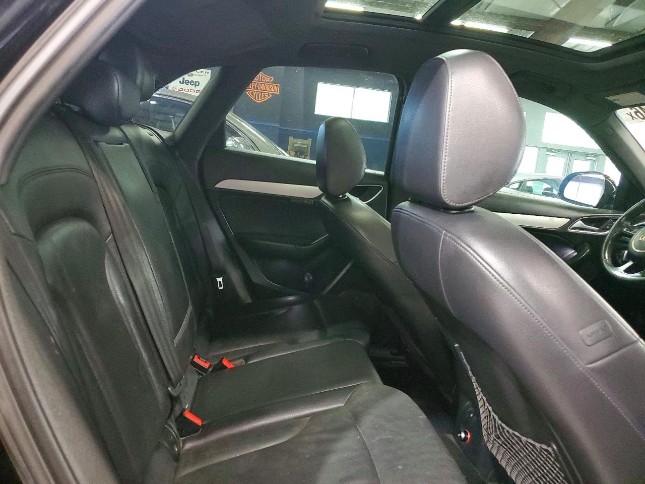 2018 AUDI Q3