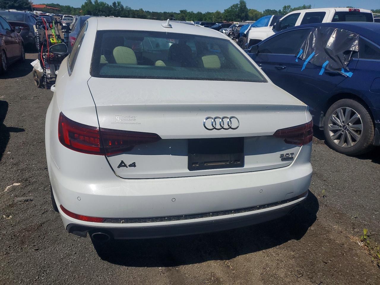 2018 AUDI A4