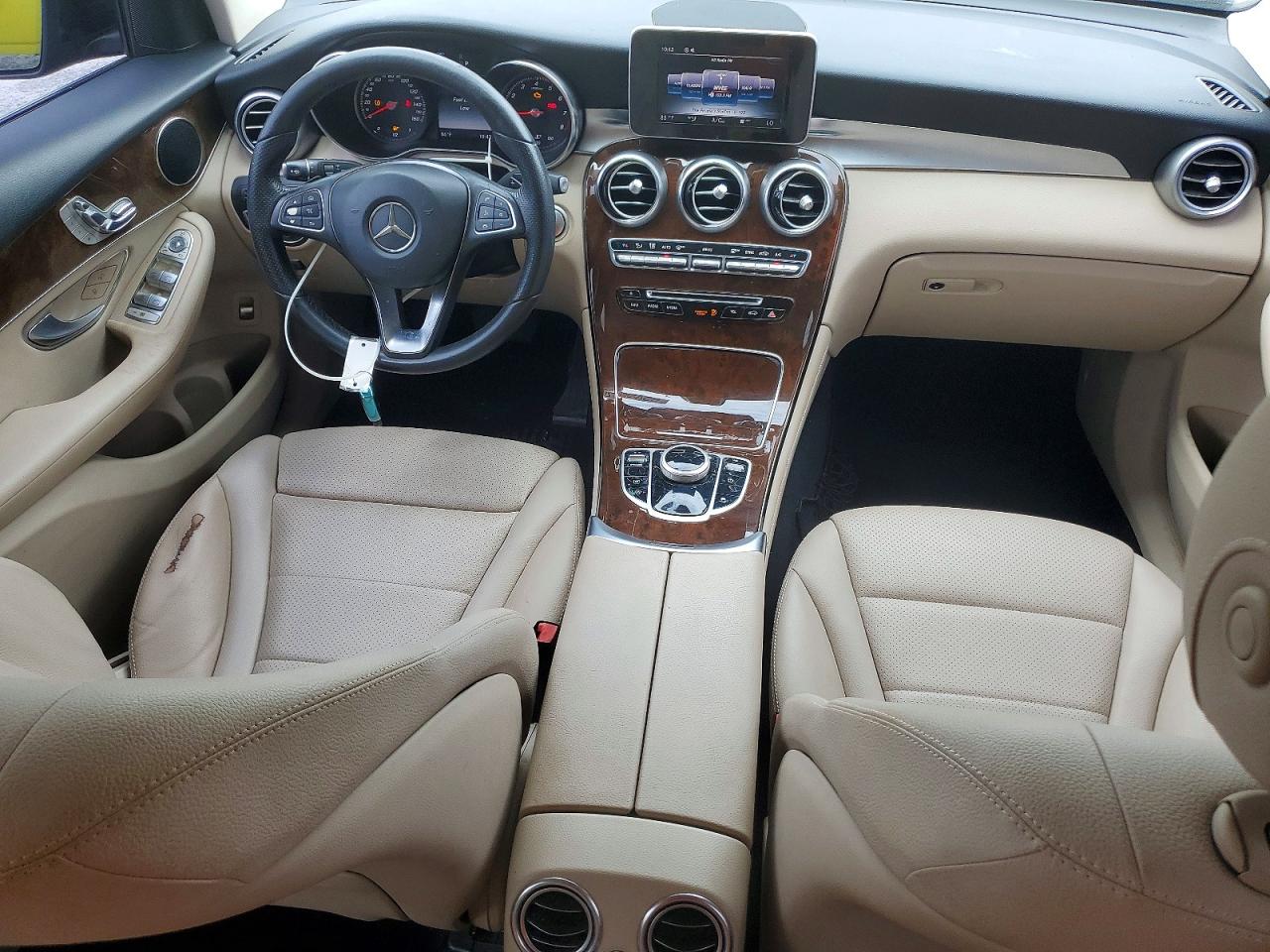 2017 MERCEDES-BENZ GLC GLC300