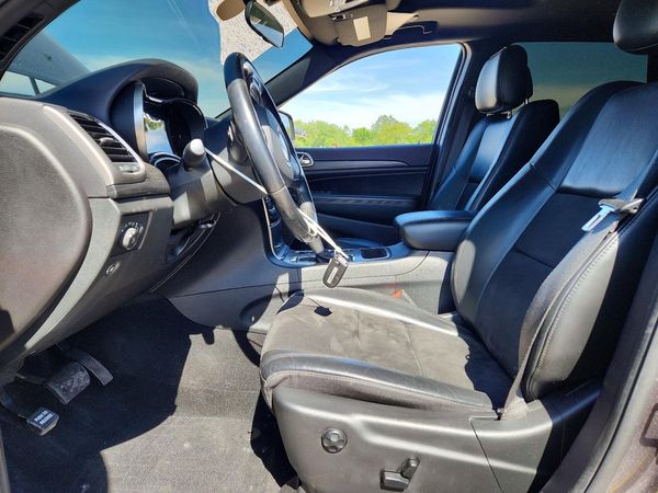 2021 JEEP GRAND CHEROKEE LAREDO 4X4