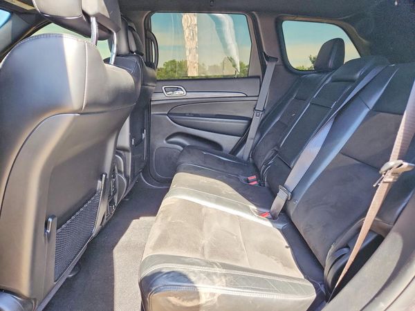 2021 JEEP GRAND CHEROKEE LAREDO 4X4