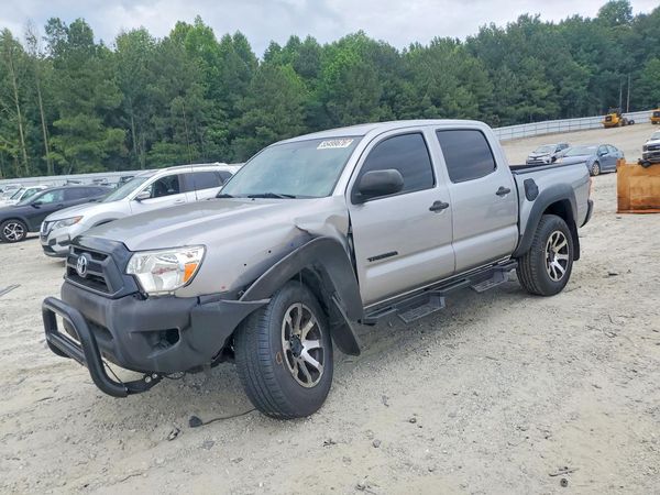 2015 TOYOTA TACOMA Delux Grade