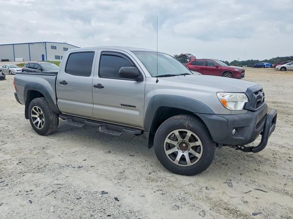 2015 TOYOTA TACOMA Delux Grade