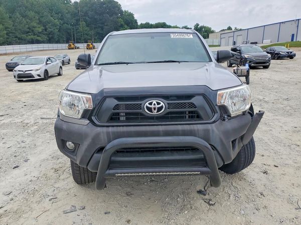 2015 TOYOTA TACOMA Delux Grade