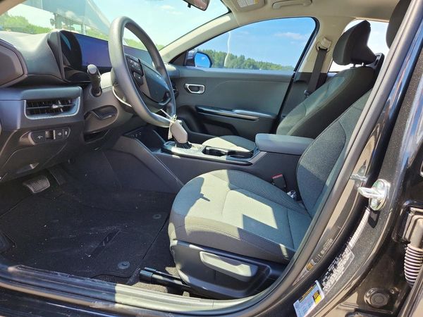2026 KIA K4 LX, LXS
