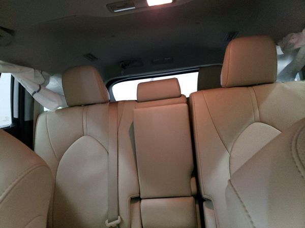 2021 TOYOTA HIGHLANDER Limited — SUVN