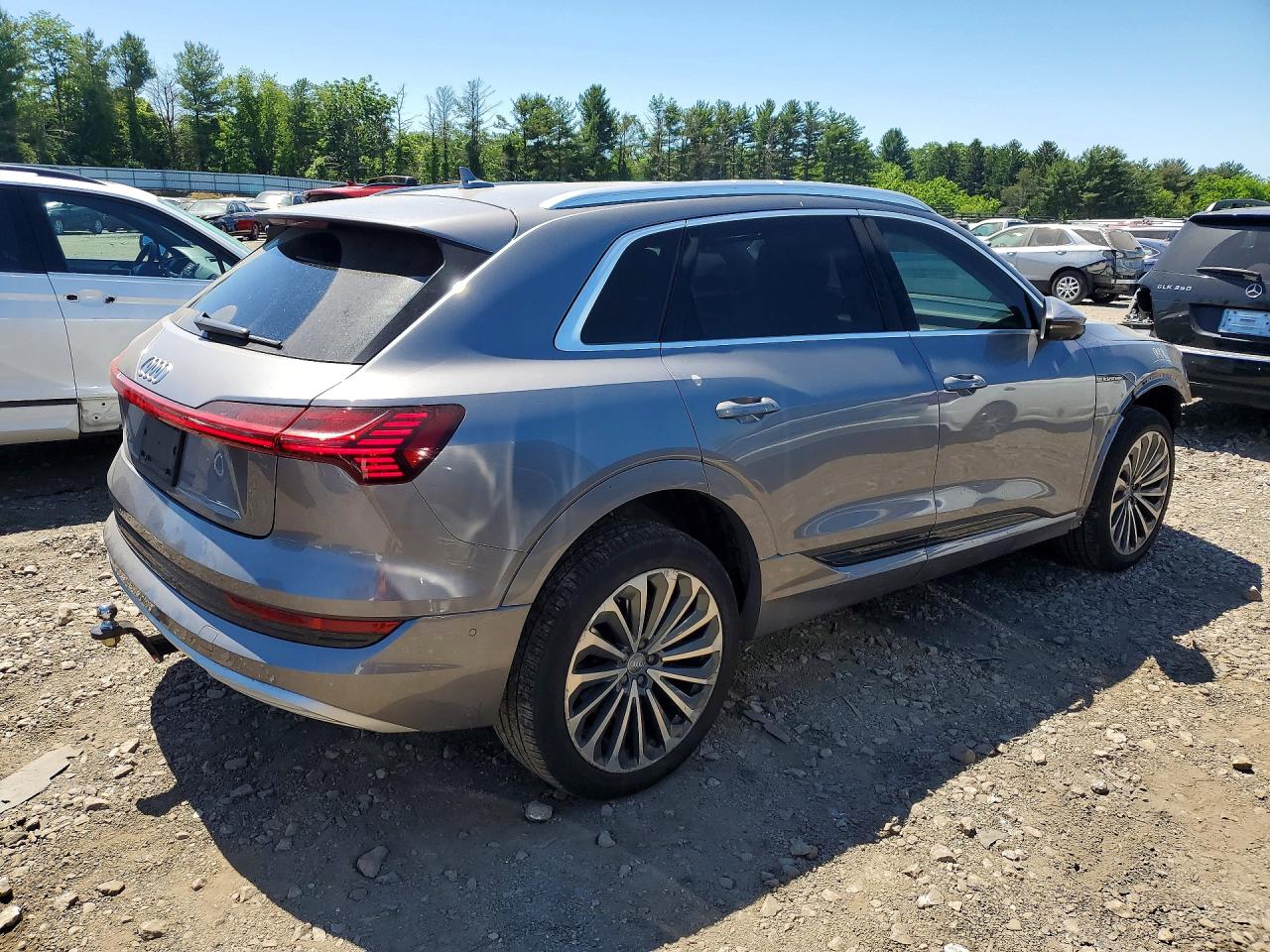 2019 AUDI E-TRON e-tron quattro Prestige
