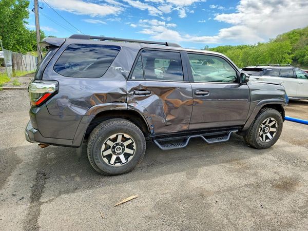 2023 TOYOTA 4RUNNER TRD offroad Prem