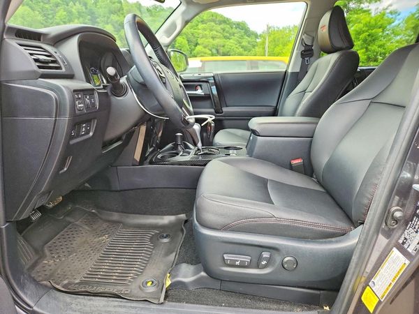 2023 TOYOTA 4RUNNER TRD offroad Prem