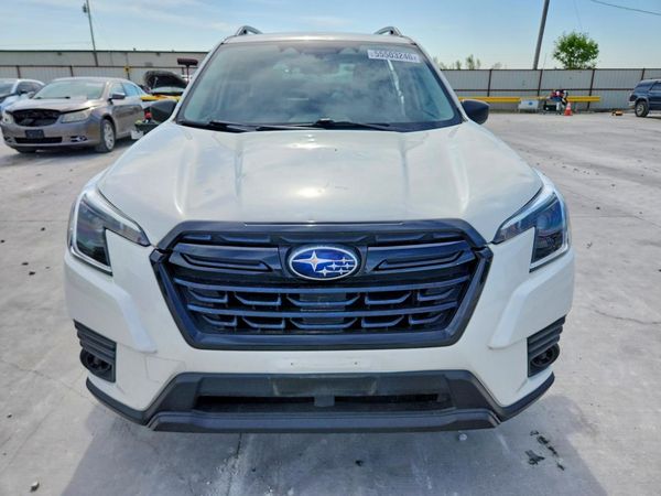 2022 SUBARU FORESTER Base Plus