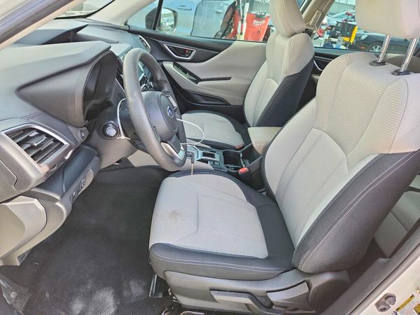 2022 SUBARU FORESTER Base Plus
