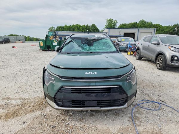 2023 KIA NIRO EX