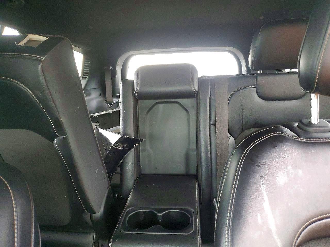 2024 JEEP GRAND CHEROKEE L LAREDO 4X4