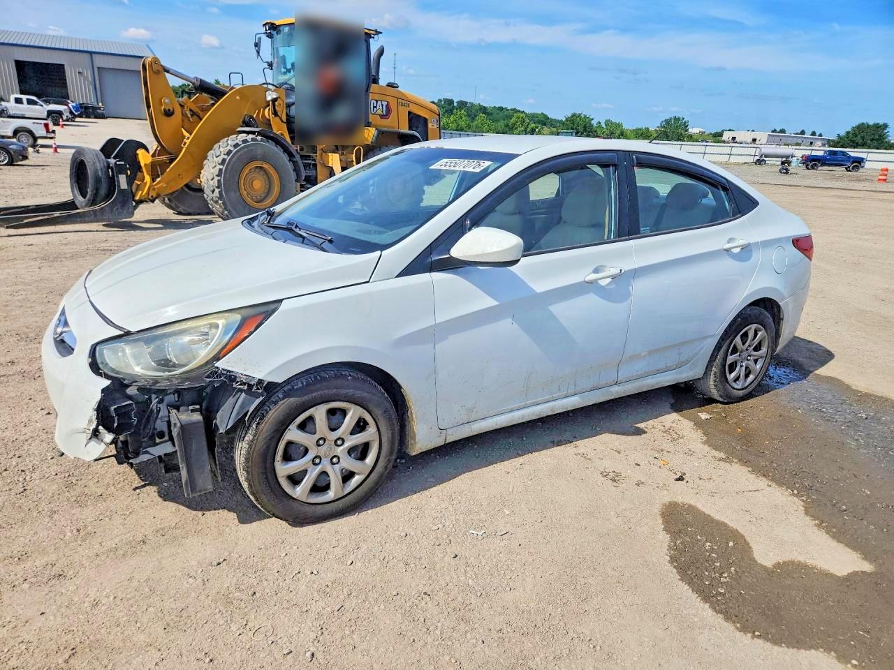2013 HYUNDAI ACCENT GLS, GS