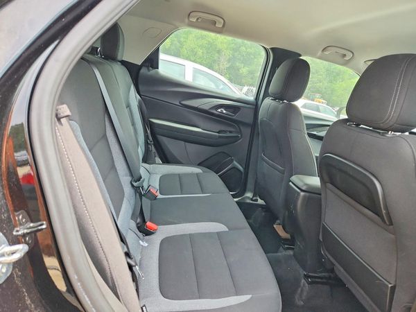 2022 CHEVROLET TRAILBLAZER LS