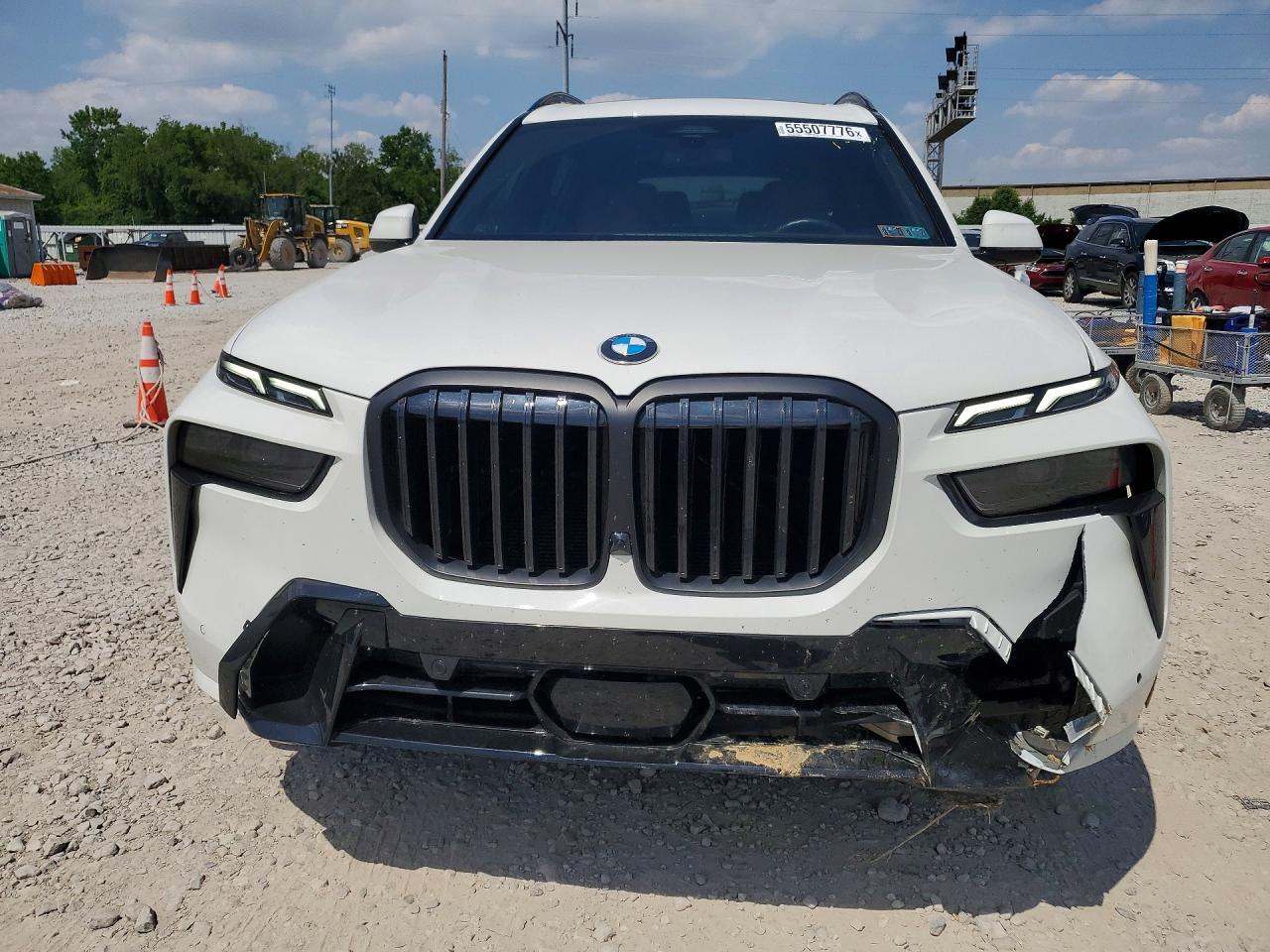 2024 BMW X7