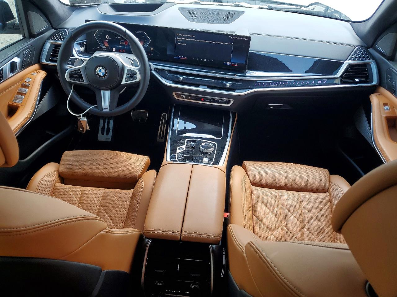 2024 BMW X7