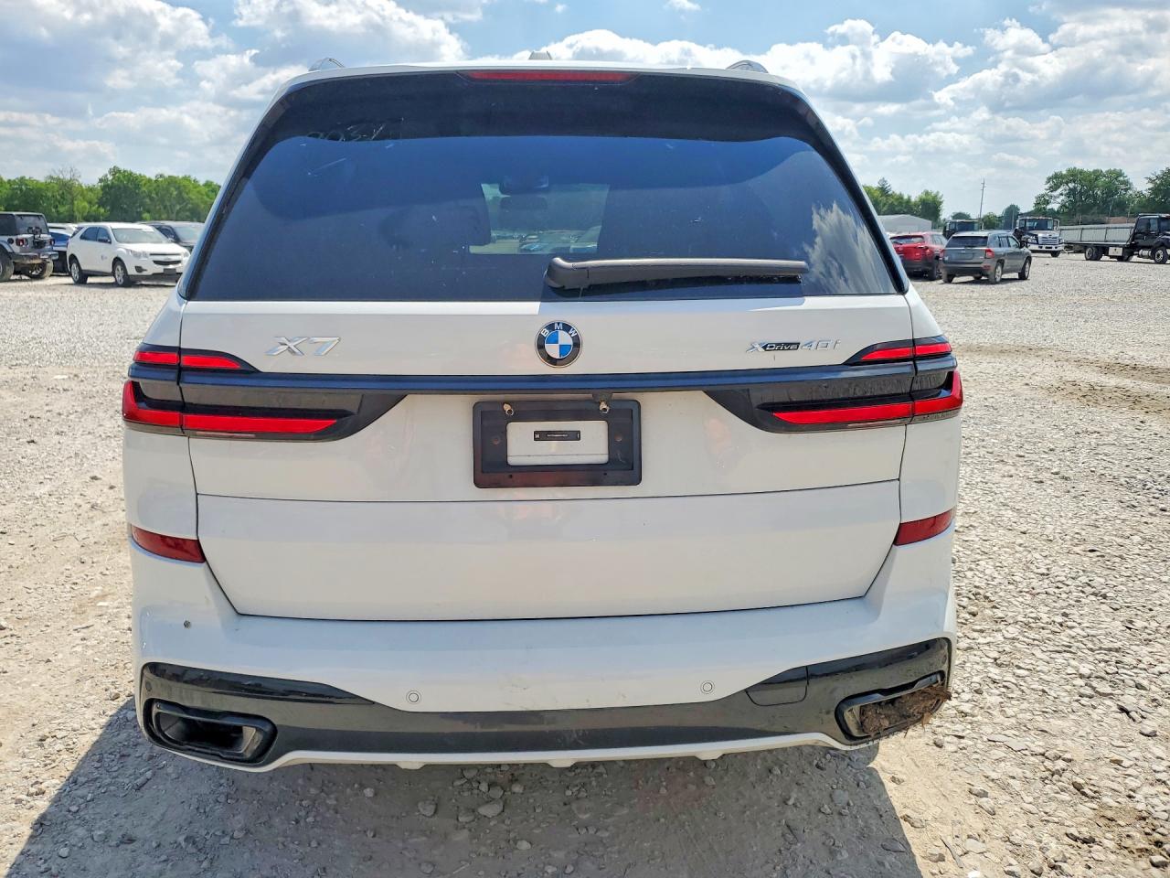 2024 BMW X7