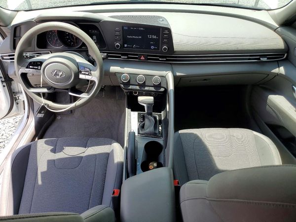 2021 HYUNDAI ELANTRA