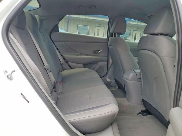 2021 HYUNDAI ELANTRA