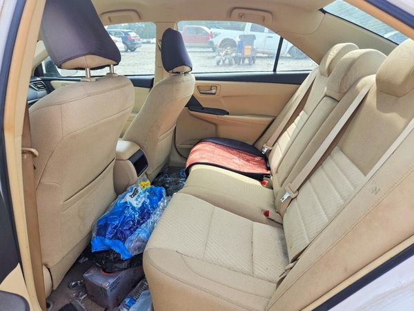 2016 TOYOTA CAMRY