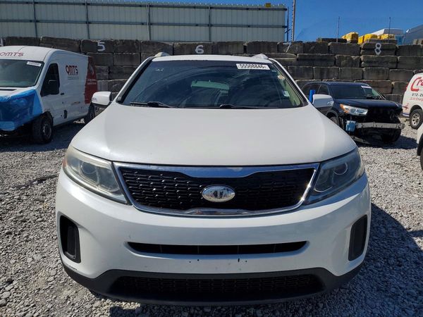 2015 KIA SORENTO GL